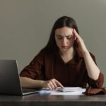 Kiedy warto rozważyć ogłoszenie upadłości jako osoba fizyczna?